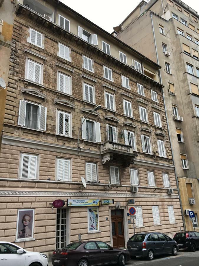 Flumen Apartman Fiume Kültér fotó
